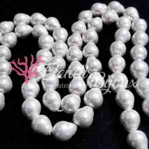 filo perle di fiume goccia 12x51