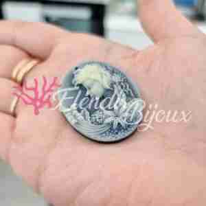 Ciondolo #429 Cammeo Grigio Ragazza Cabochon 30x40 mm
